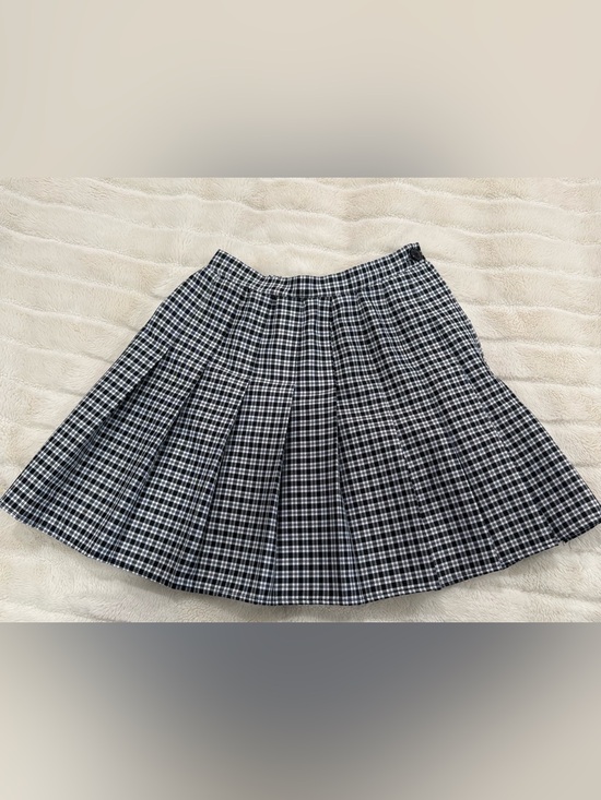 Rewind Dresses & Skirts - Rewind Black & White Plaid Pleated Skirt